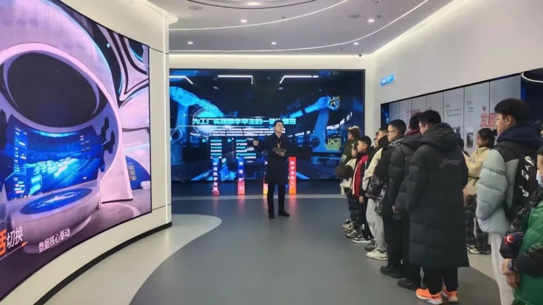 踐行公益 彰顯擔(dān)當(dāng)！捷瑞數(shù)字聯(lián)合愛(ài)心組織舉辦數(shù)字科普體驗(yàn)活動(dòng)